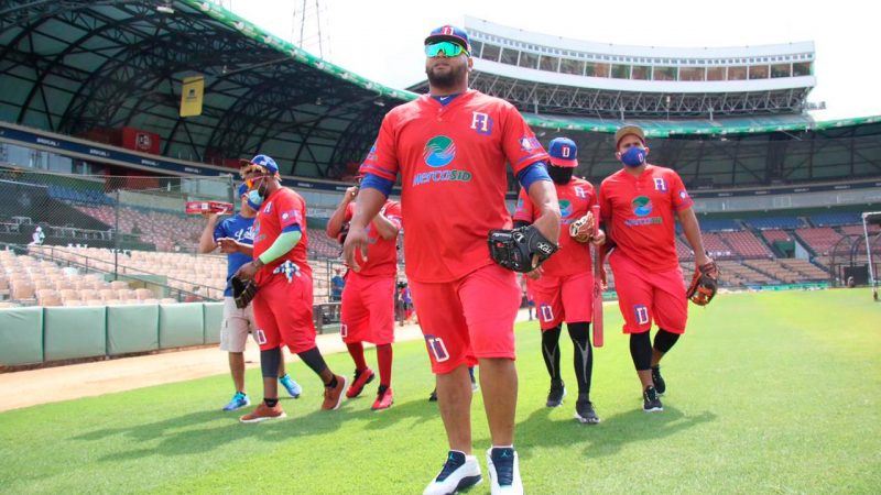 Dominican Republic begins pre-Olympic baseball training