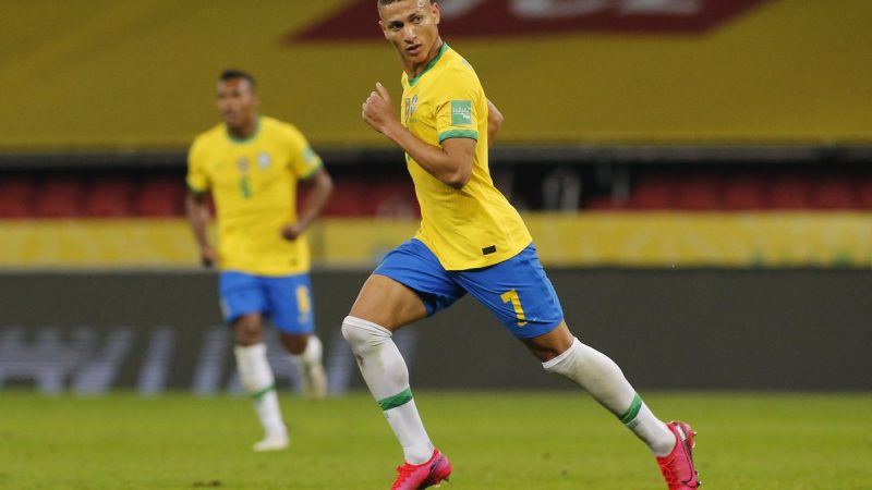 Brazil vs Ecuador (2-0) CONMEBOL Qualification;  Dull scratch