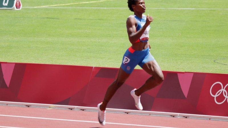 Dominican Merrill Paulino won first place in the 400 meters