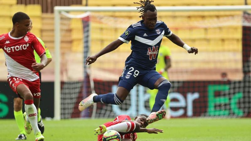 Albert Ellis made his debut for Gerandine de Bordeaux and played 35 minutes in the French Ligue 1 – 10 defeat to Monaco.