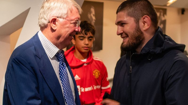 Alex Ferguson joins Cristiano Ronaldo in Manchester United vs Everton