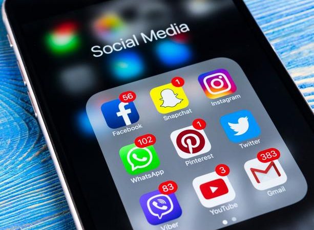 Faced with the decline of WhatsApp, FB and IG, what are people using?