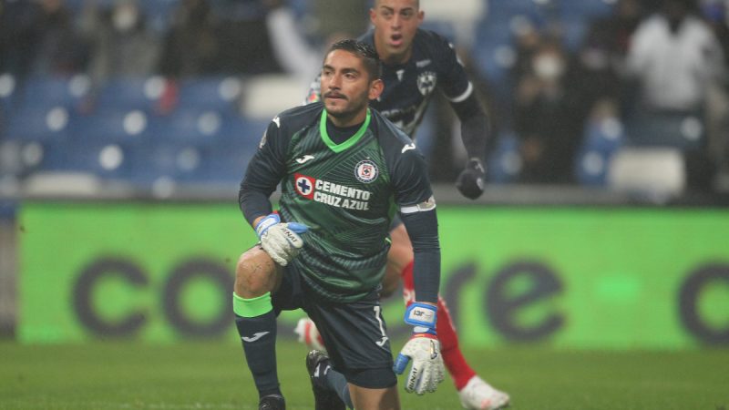 Summary of Rayados vs Cruz Azul (2-2) match.  Goals