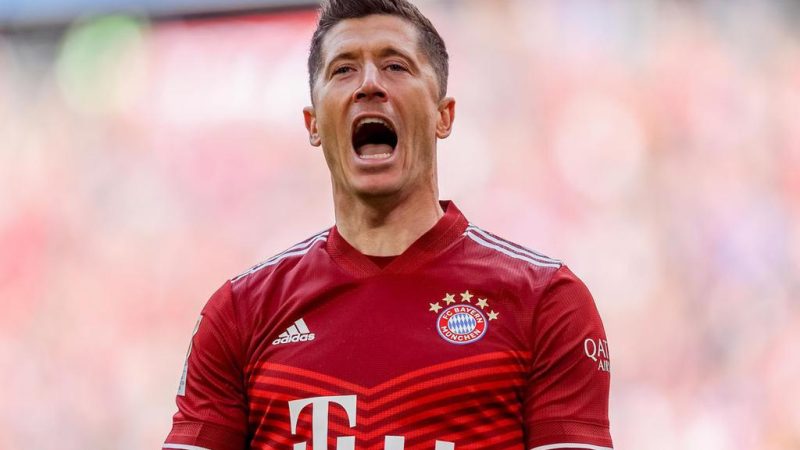 Bayern Munich have responded to rumors that Lewandowski was not taken for granted in Barcelona.