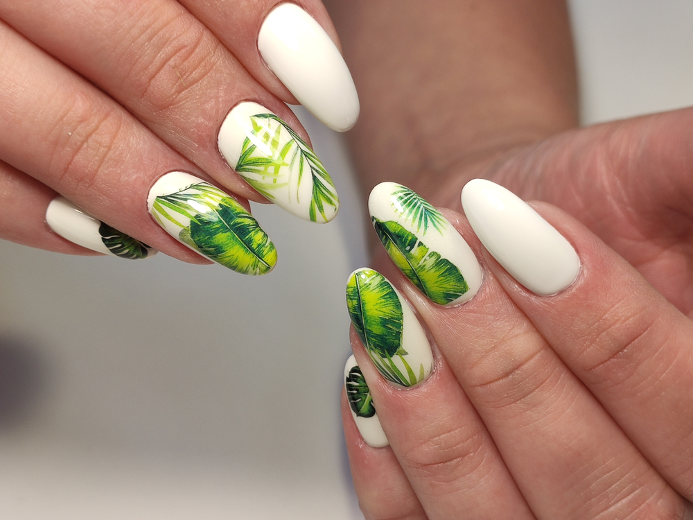 Eco-Chic: How to Make Your Acrylic Nails Environmentally Friendly